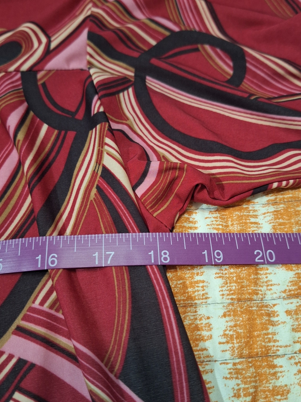 new directions Colorful Swirl Pattern Scoop-Neck Tunic Top - Picture 5 of 9